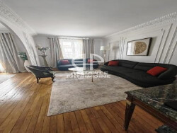 pieces-salle-a-manger--sejour--balcon
