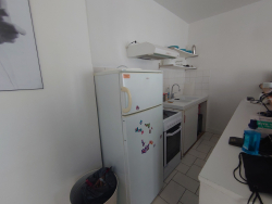 photo1