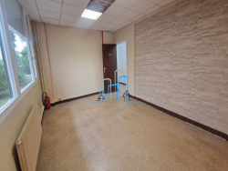 photo1