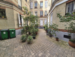 photo1