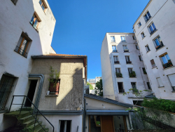 photo1