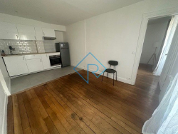 photo1
