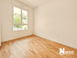 chambre-3-vue-eglise