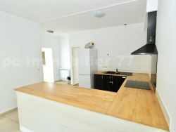 photo1