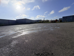 terrain-avec-structure-modulaire