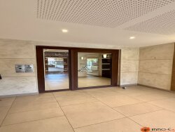 photo1