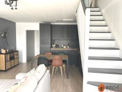 photo1
