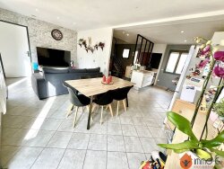 photo1