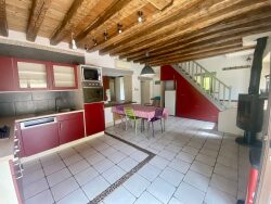 cuisine-amenagee-et-equipee