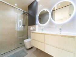 chambre-climatisee-avec-balcon