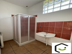 salle-d-eau-avec-wc