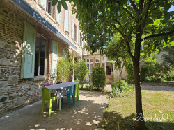 la-piscine-et-l-atelier
