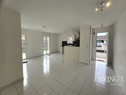 garage-attenant