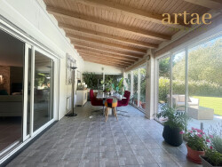 veranda
