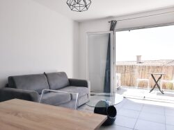 appartement-t2---balcon---la-garde-83130