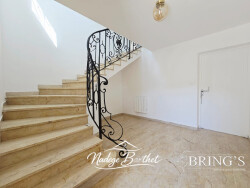 maison-avec-dependance---salon