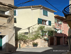 sejour--cuisine---maison-st-maximin