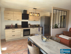 appartement-renove--pres-des-sablettes