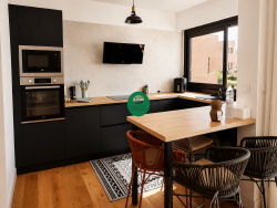 appartement-renove-vue-mer-var-83jpg