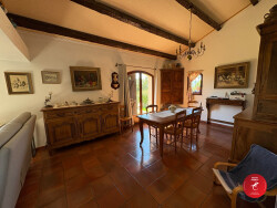 salle-a-manger-villa-principale
