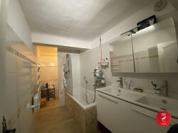 1er-etage-chambre-avec-palcards