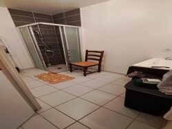 chambre-cote-fenetre