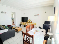 etage---chambre-1-ou-bureau-