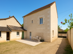 le-couloir-dessert-d-un-cote-