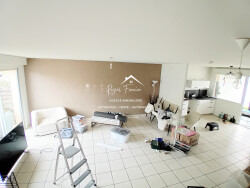 piece-de-vie-tres-lumineuse-