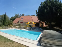 piscine-10-m-x-5-m-avec-dome-