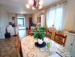 veranda-attenante-a-la-piece-de-vie-