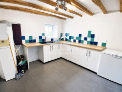 couloir-desevant-les-chambres-