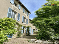 maison-de-caractere-avec-jardin