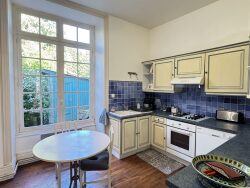 autre-vue-de-la-cuisine