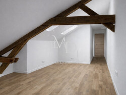 chambre-avec-estrade