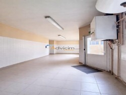 local-3-vide-de-son-mobilier-par-l-ia