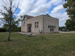 sejour-lumineux-ouvert-sur-la-terrasse