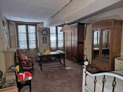 ancien-bar-a-courson-les-carrieres