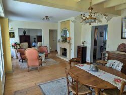 terrasse-surplombant-la-riviere