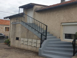 photo1