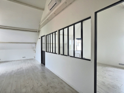 photo1
