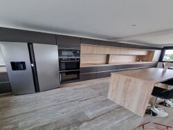 photo1