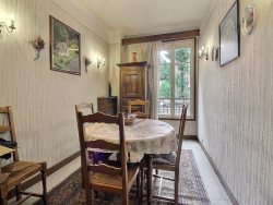 photo1