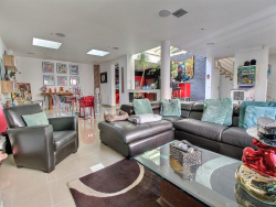 photo1