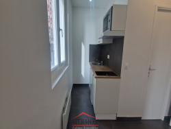 photo1