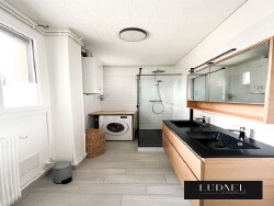 chambre-lumineuse-avec-dressing-