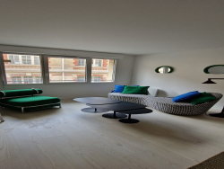 photo1