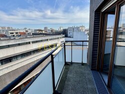vue--balcon-et-chambre