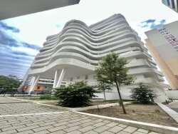 photo1