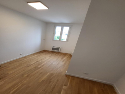 photo1